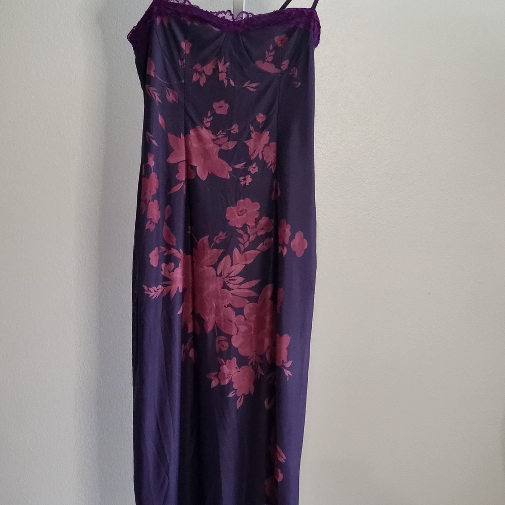 Elegant Strapless Floral Dress in Purple and Pink